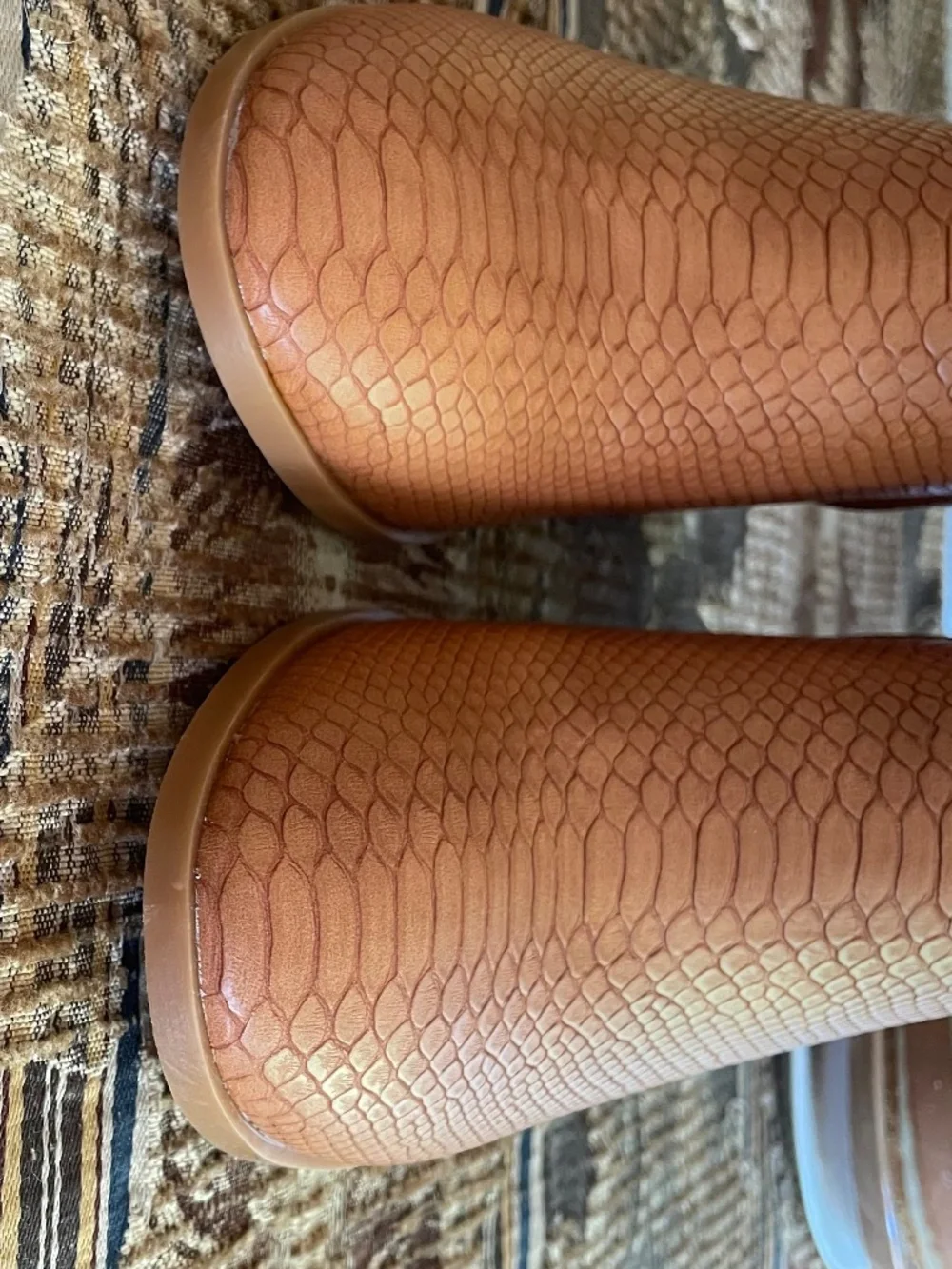 🔥NWT Faux Snakeskin Ankle Boots Neutral Brown/Tan with Shoebox Size 7 - Picture 5 of 10